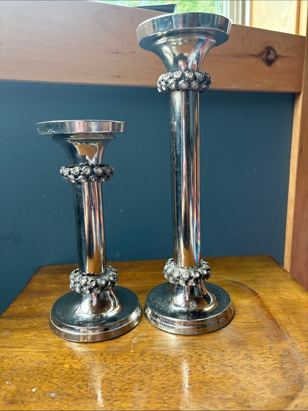 Candlesticks with crystals set